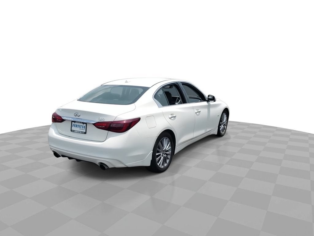 2020 INFINITI Q50 LUXE