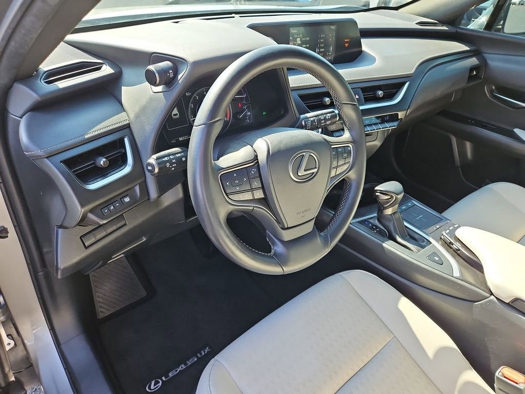 2020 Lexus UX 200 UX 200