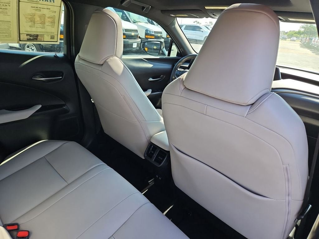 2020 Lexus UX 200 UX 200