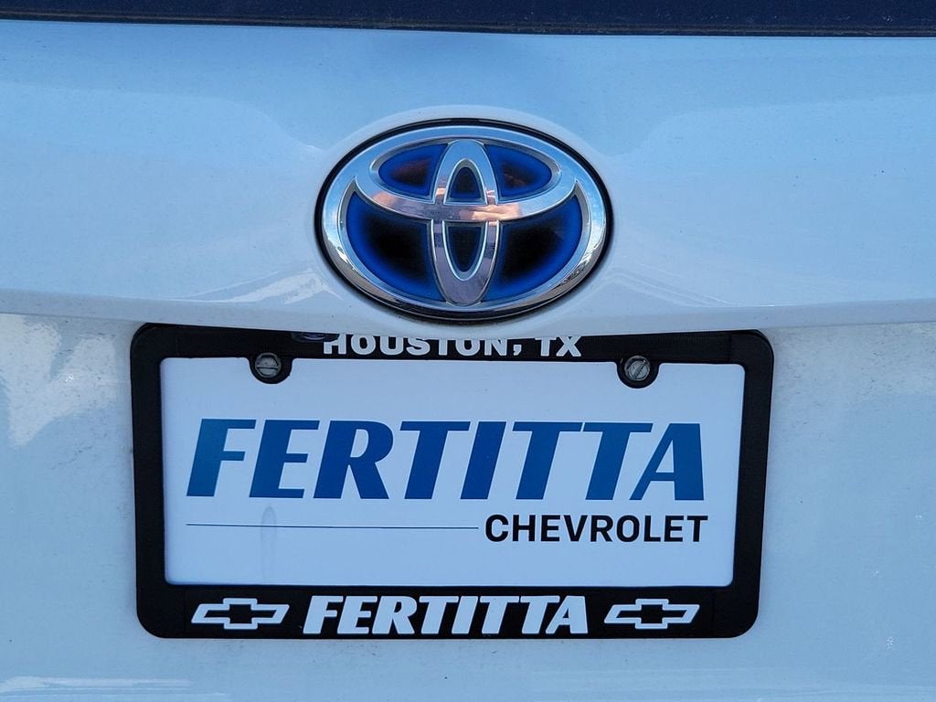 2017 Toyota RAV4 Hybrid XLE