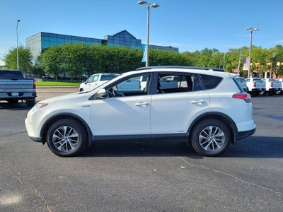 2017 Toyota RAV4 Hybrid XLE