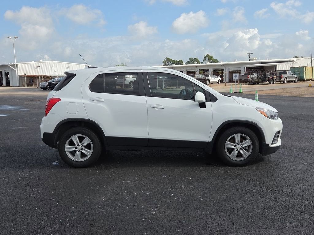 2022 Chevrolet Trax LS