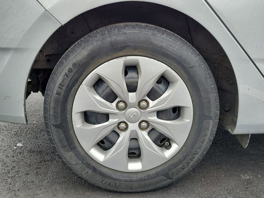 2015 Hyundai Accent GS