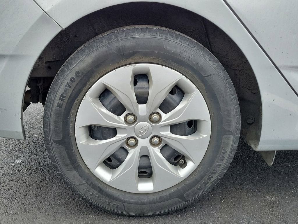 2015 Hyundai Accent GS