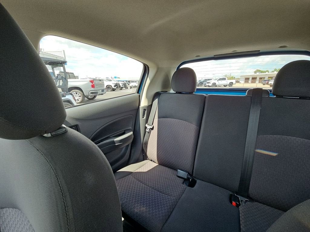 2020 Mitsubishi Mirage ES