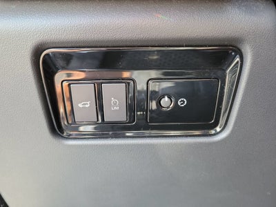 2019 Jaguar F-PACE 30t Portfolio