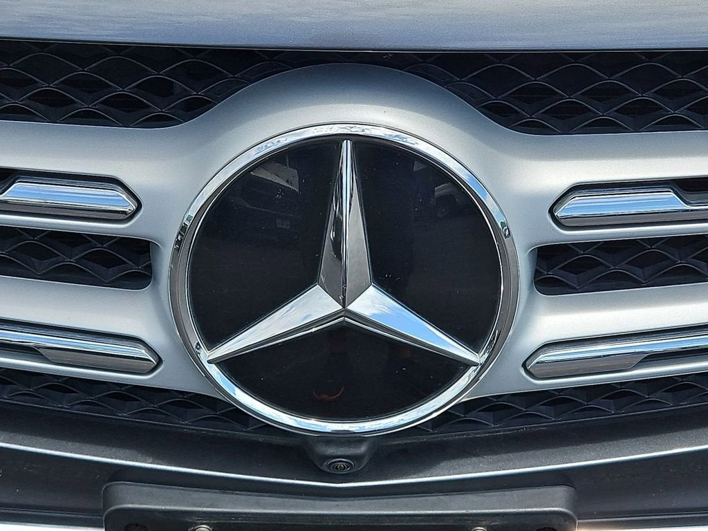 2022 Mercedes-Benz GLC 300 SUV