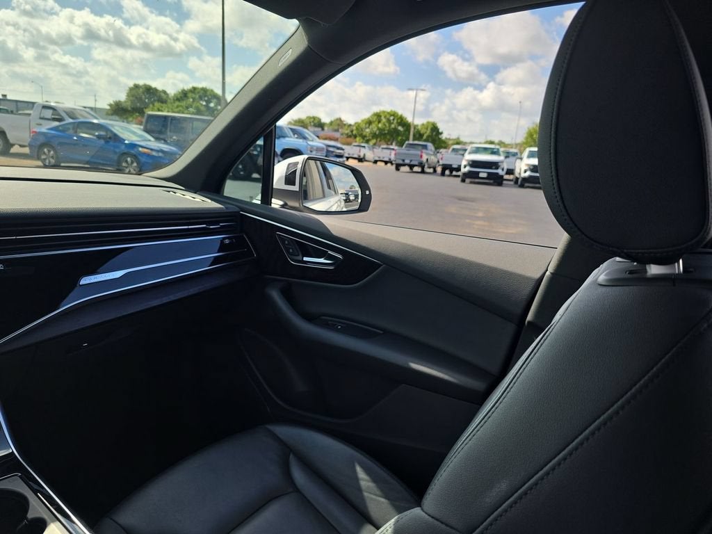 2021 Audi Q7 Premium 55 TFSI quattro Tiptronic