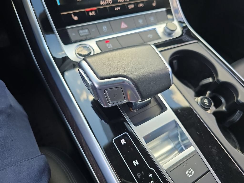 2021 Audi Q7 Premium 55 TFSI quattro Tiptronic
