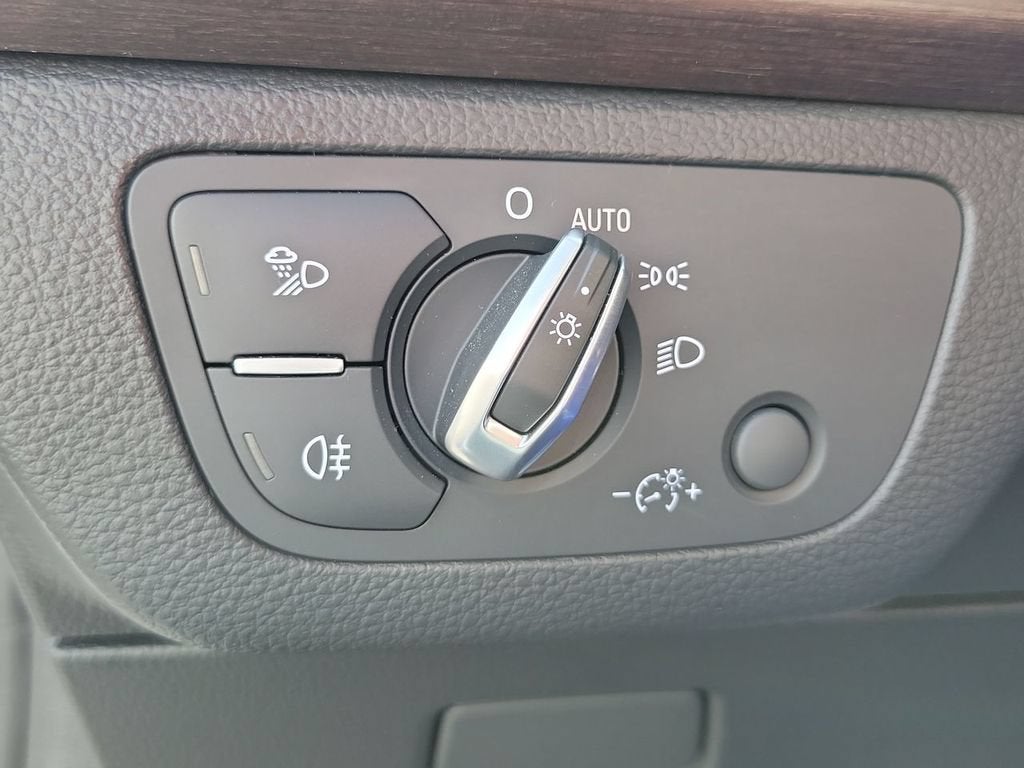 2024 Audi Q5 Premium Plus 40 TFSI quattro S tronic