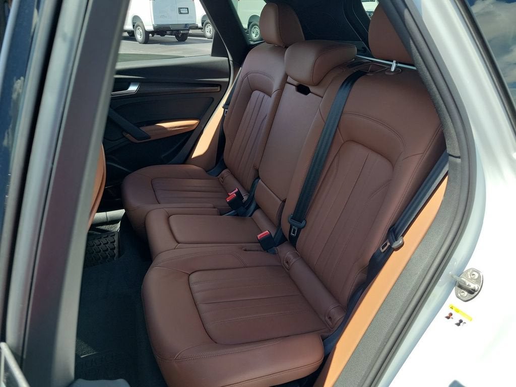 2024 Audi Q5 Premium Plus 40 TFSI quattro S tronic