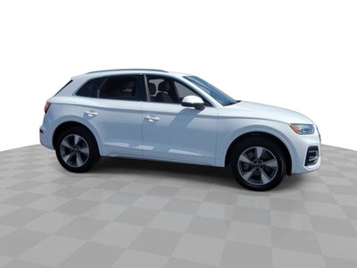 2024 Audi Q5 Premium Plus 40 TFSI quattro S tronic