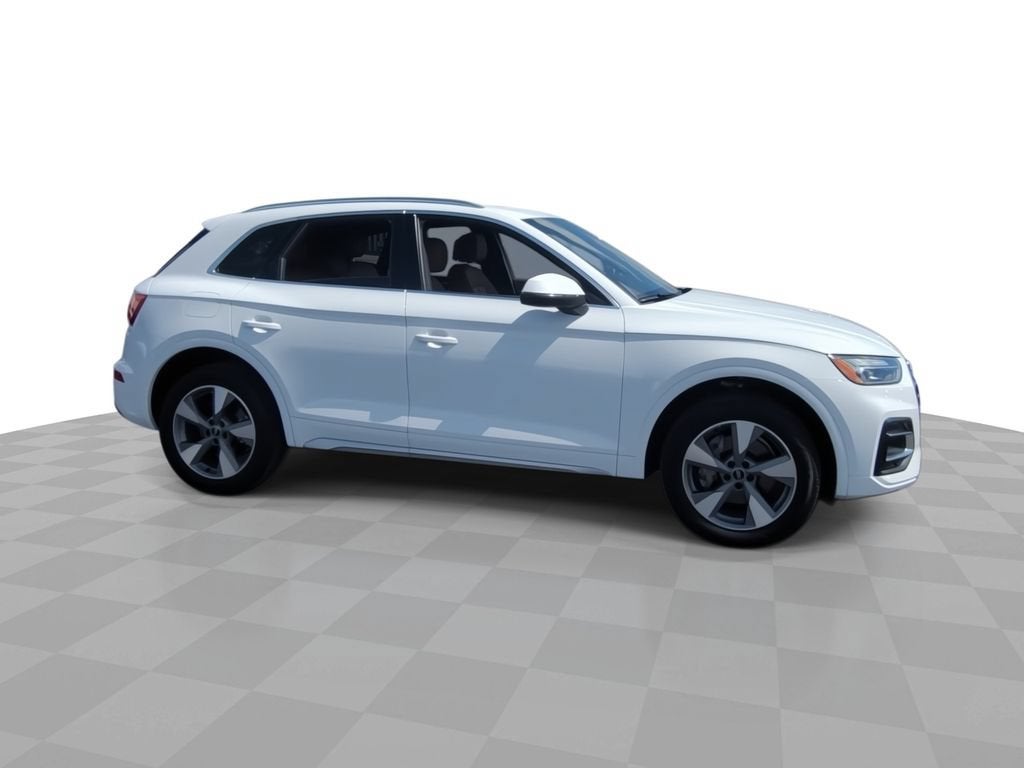 2024 Audi Q5 Premium Plus 40 TFSI quattro S tronic