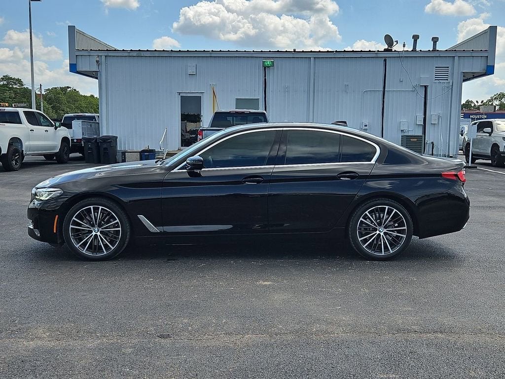2023 BMW 530 i