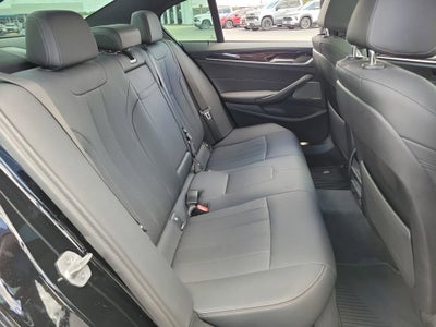 2023 BMW 530 i