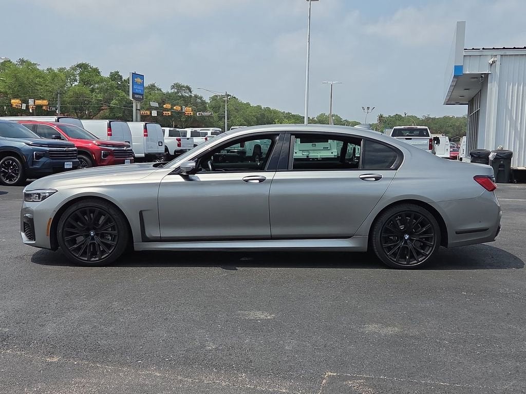 2020 BMW 750i xDrive