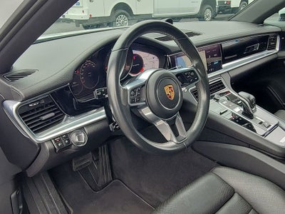 2019 Porsche Panamera 4