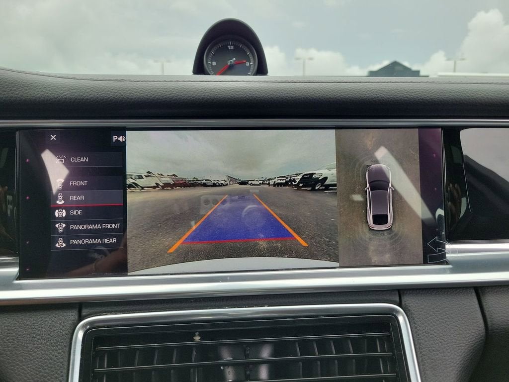2019 Porsche Panamera 4
