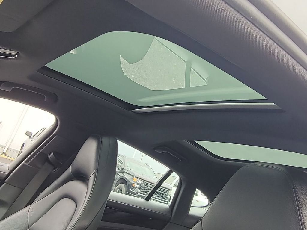 2019 Porsche Panamera 4