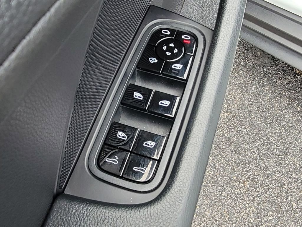 2019 Porsche Panamera 4