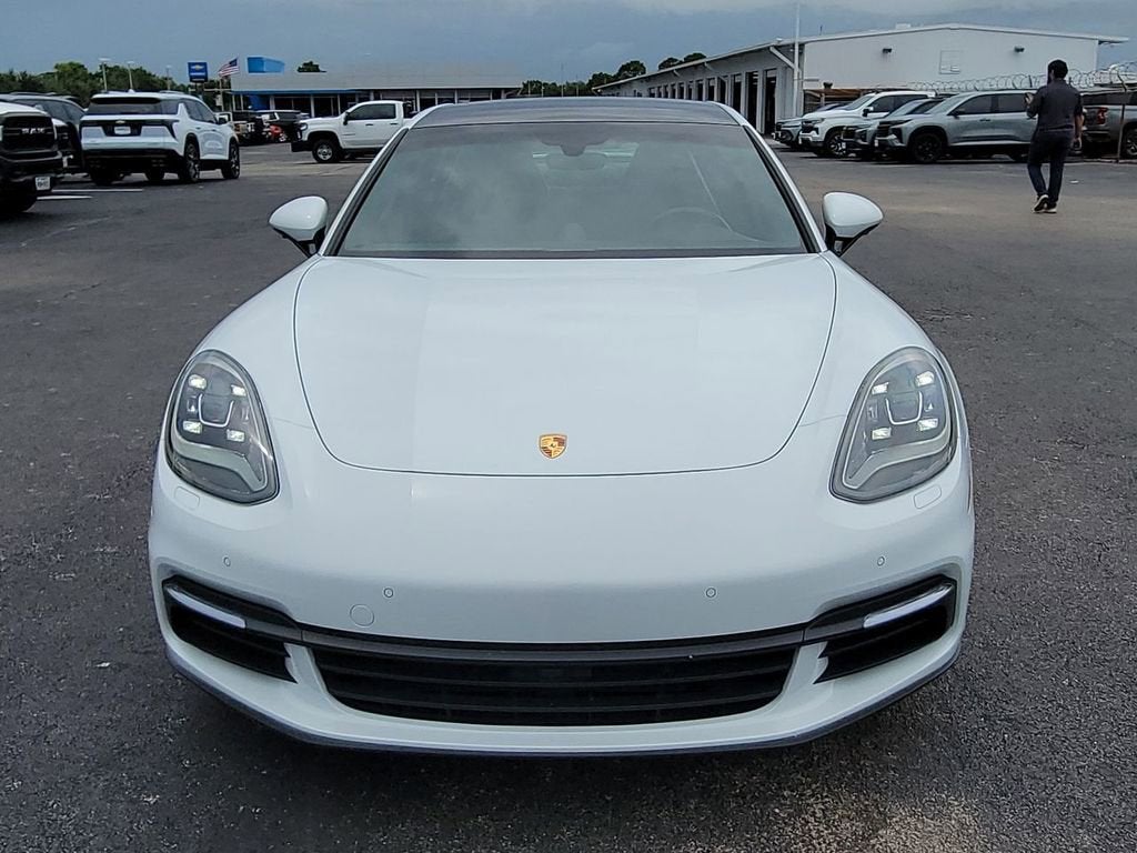 2019 Porsche Panamera 4