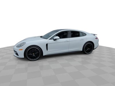 2019 Porsche Panamera 4