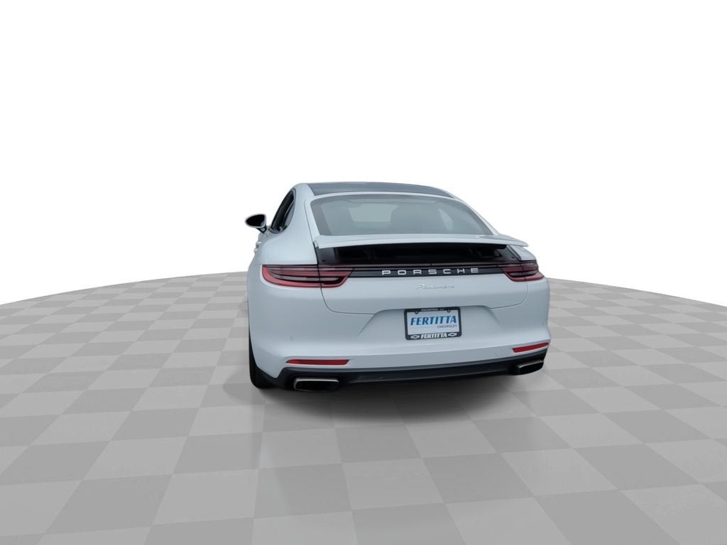 2019 Porsche Panamera 4