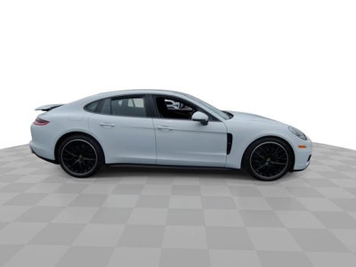 2019 Porsche Panamera 4
