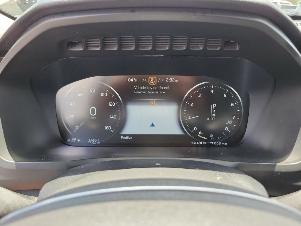 2020 Volvo XC90 T6 Momentum 7 Passenger