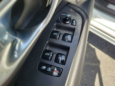 2020 Volvo XC90 T6 Momentum 7 Passenger