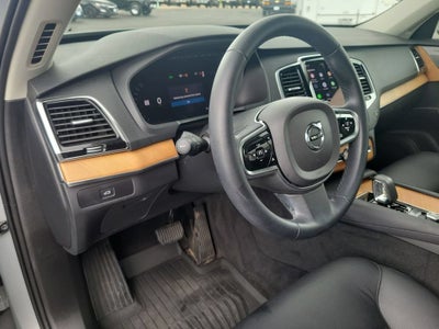 2024 Volvo XC90 B5 Plus Bright Theme