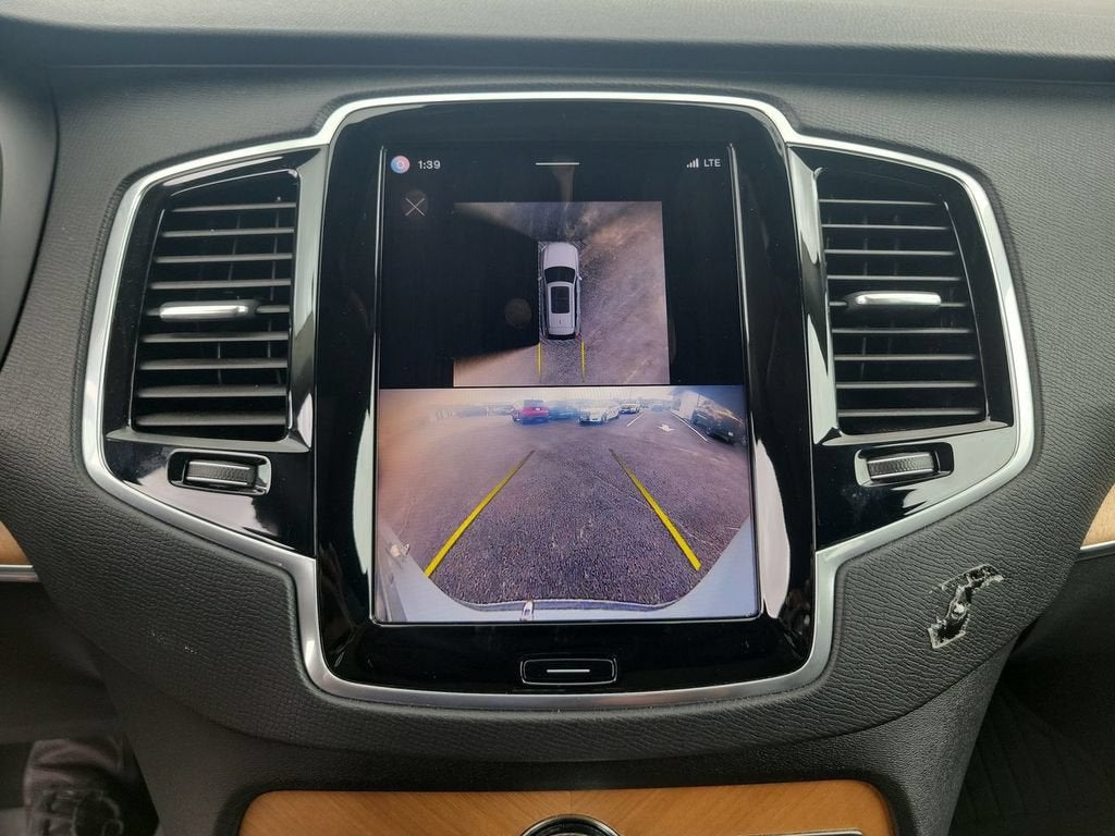 2024 Volvo XC90 B5 Plus Bright Theme