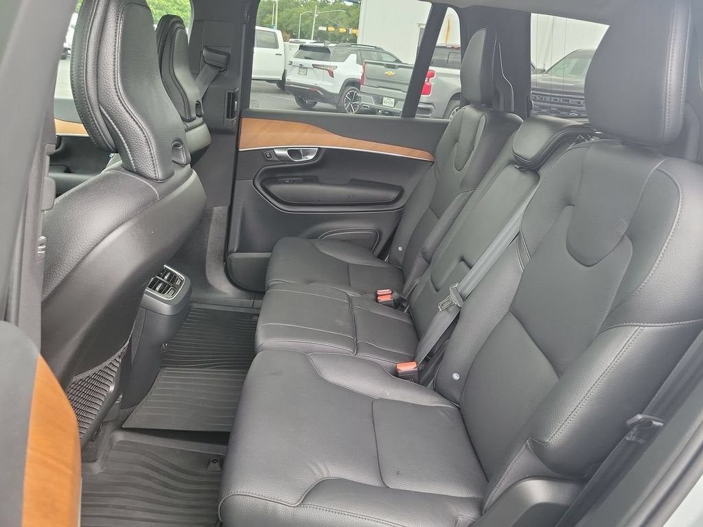 2024 Volvo XC90 B5 Plus Bright Theme